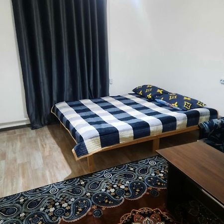 Атлант Hotel Bisjkek Eksteriør billede